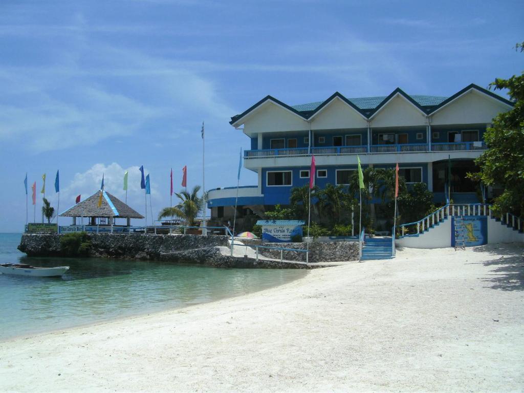 Blue Corals Beach Resort Логон Экстерьер фото